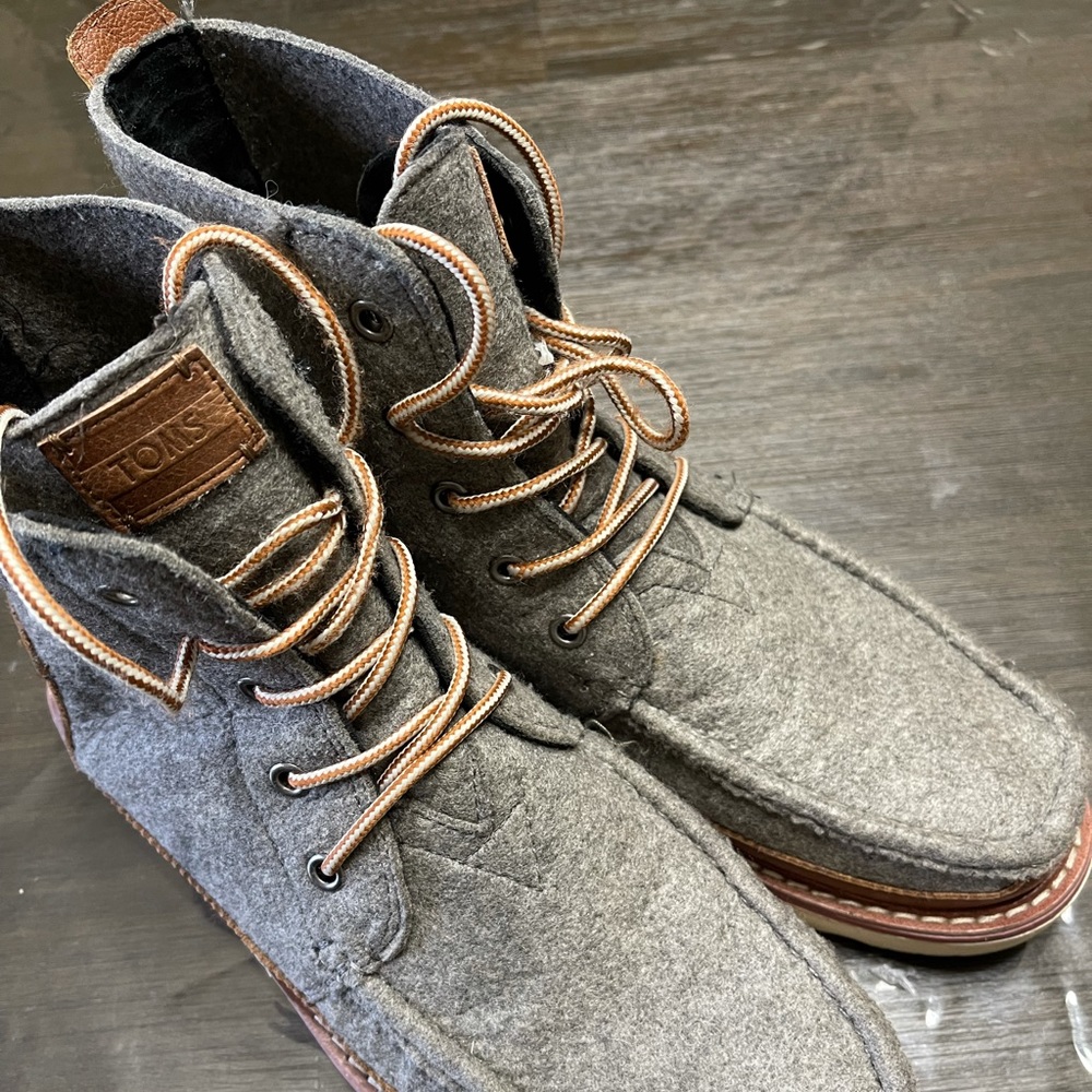 TOMS